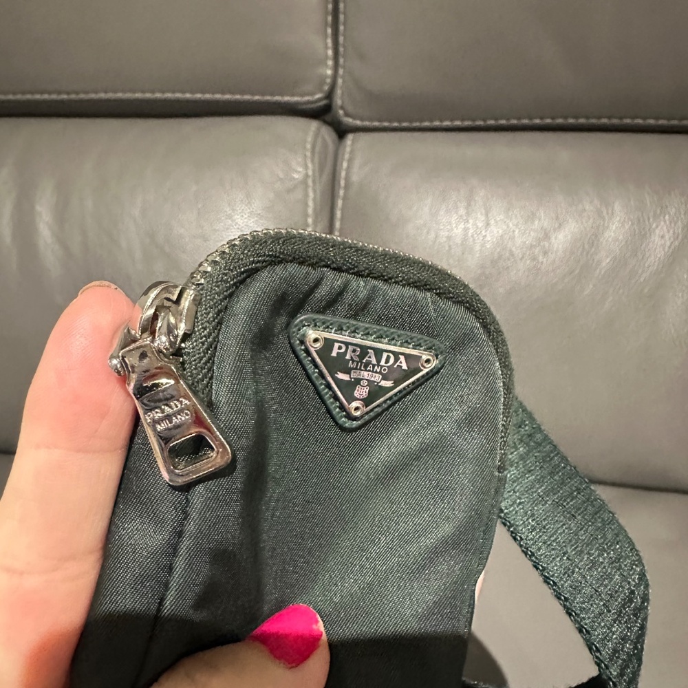 Prada Green Re-Edition 2005 - Picture 10 of 10
